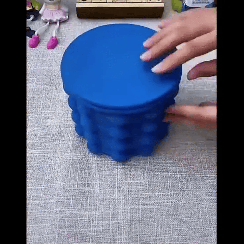 Silicone Ice Cube Maker